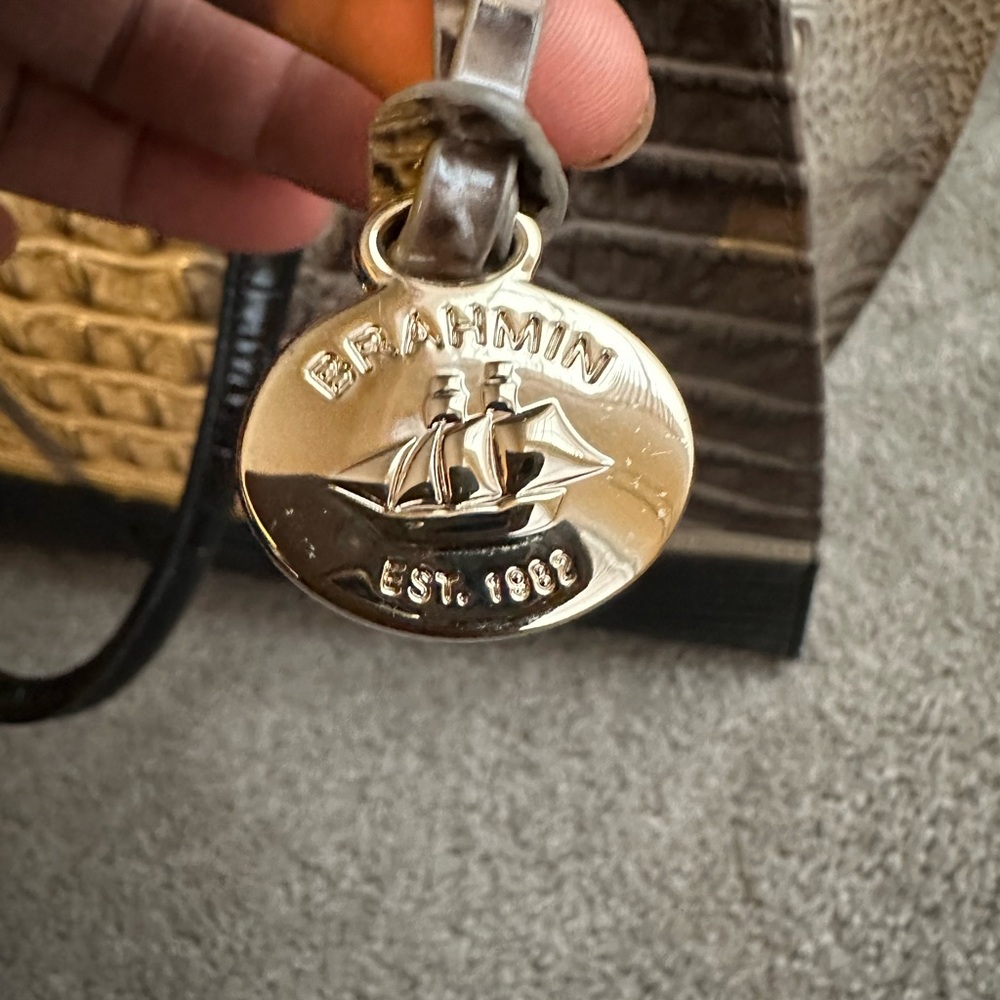 Brahmin Priscilla‎ Satchel - Picture 6 of 16